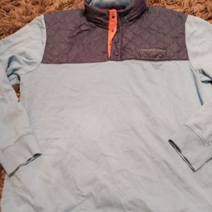 Vineyard Vines pullover with hood
